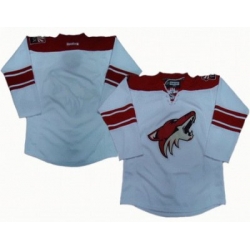 Phoenix Coyotes blank white jerseys